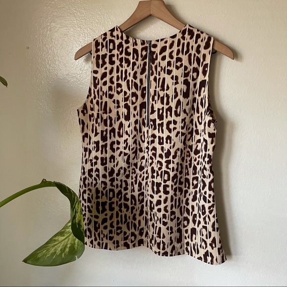 Cabi | Ginger Leopard Print Tank - Picture 6 of 7